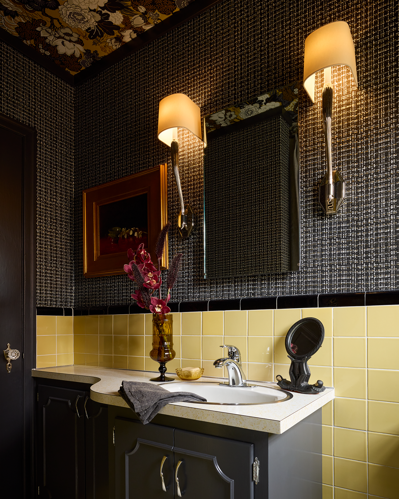 img - stylish bathroom